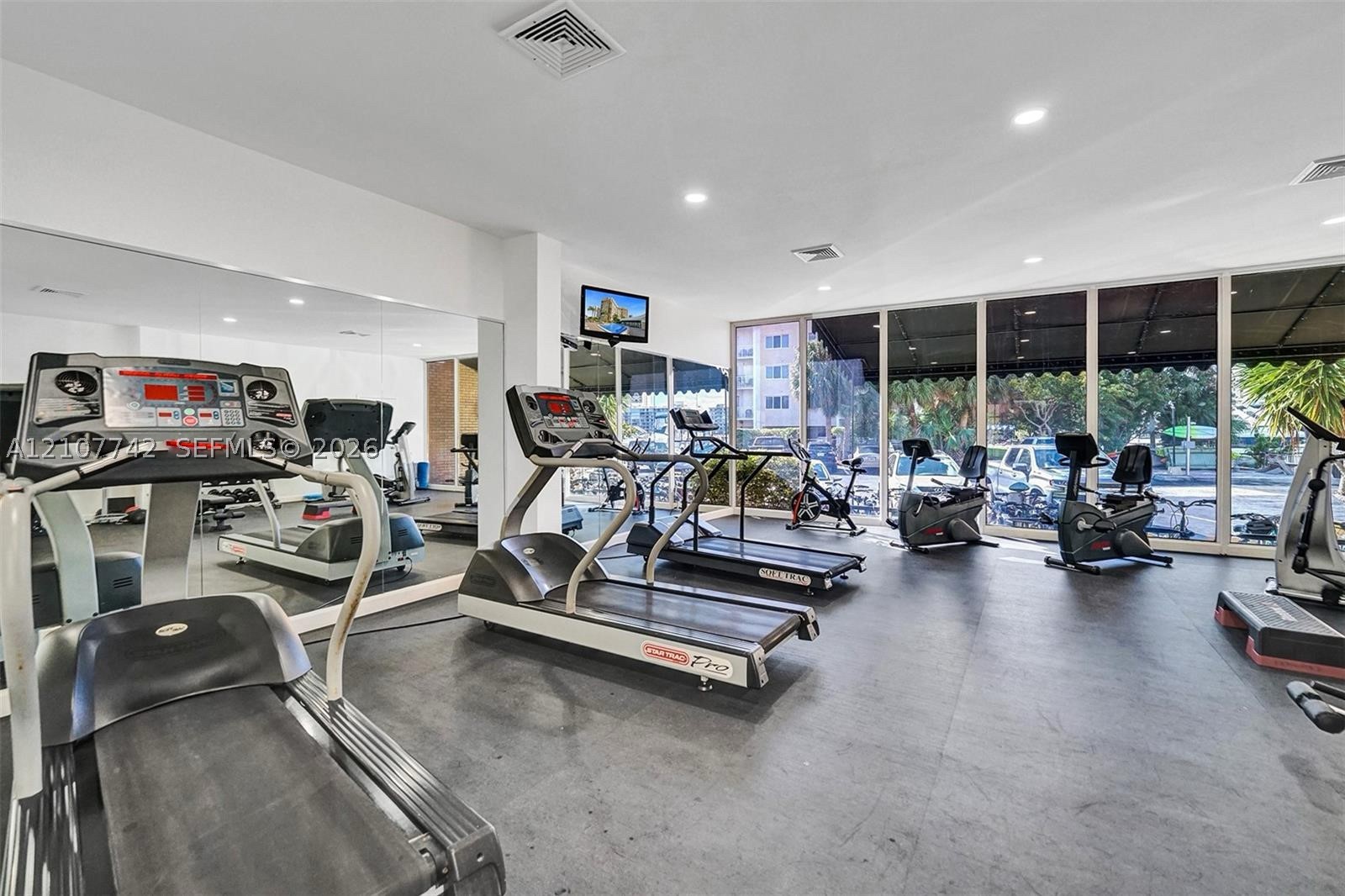 100 Golden Isles Dr #112, Hallandale Beach FL 33009