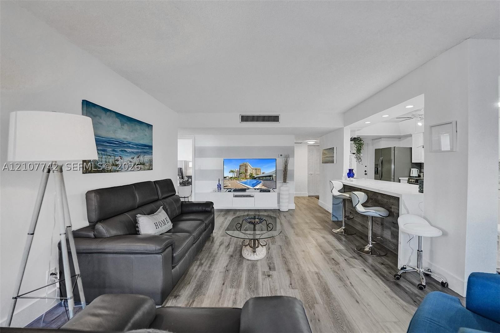 100 Golden Isles Dr #112, Hallandale Beach FL 33009