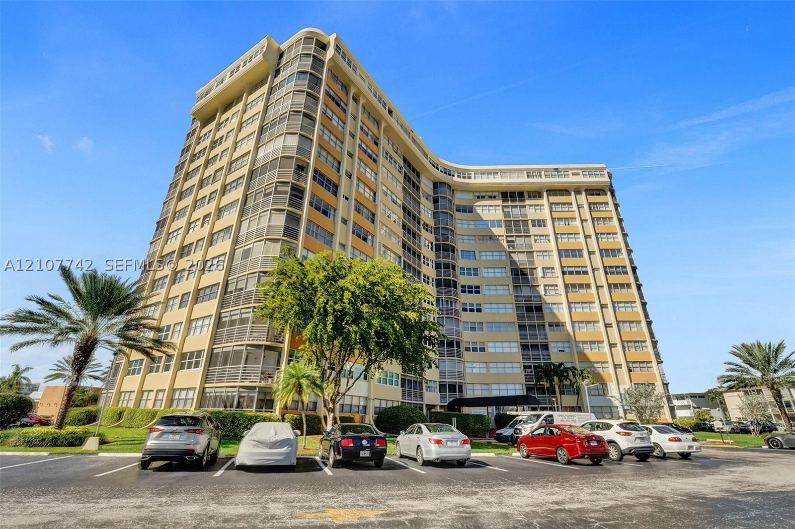 100 Golden Isles Dr #112, Hallandale Beach FL 33009