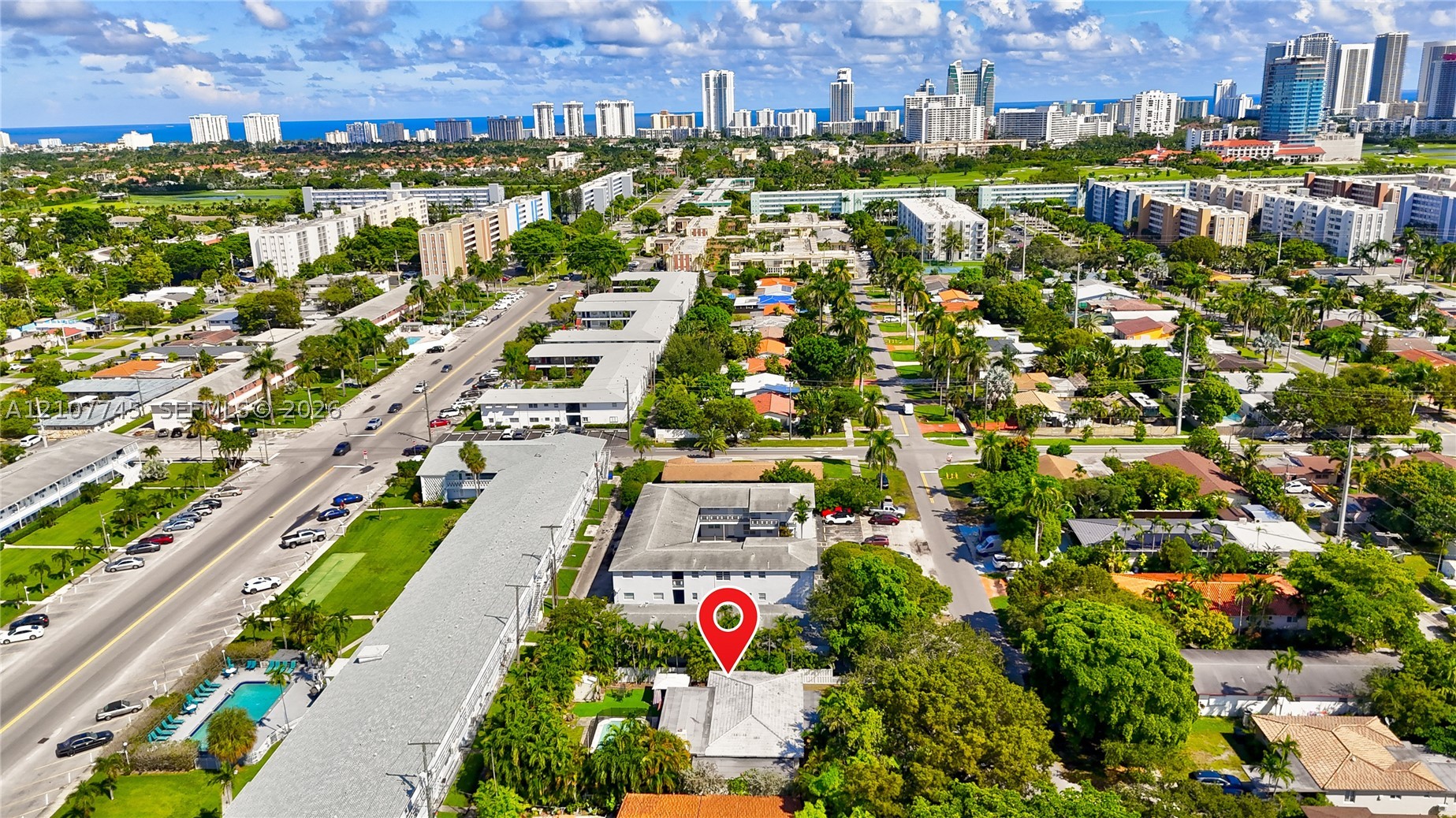 901 NE 8th St, Hallandale Beach FL 33009