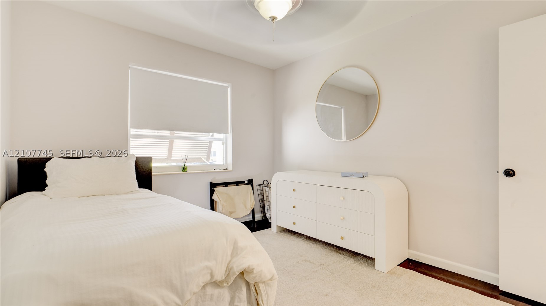 901 NE 8th St, Hallandale Beach FL 33009