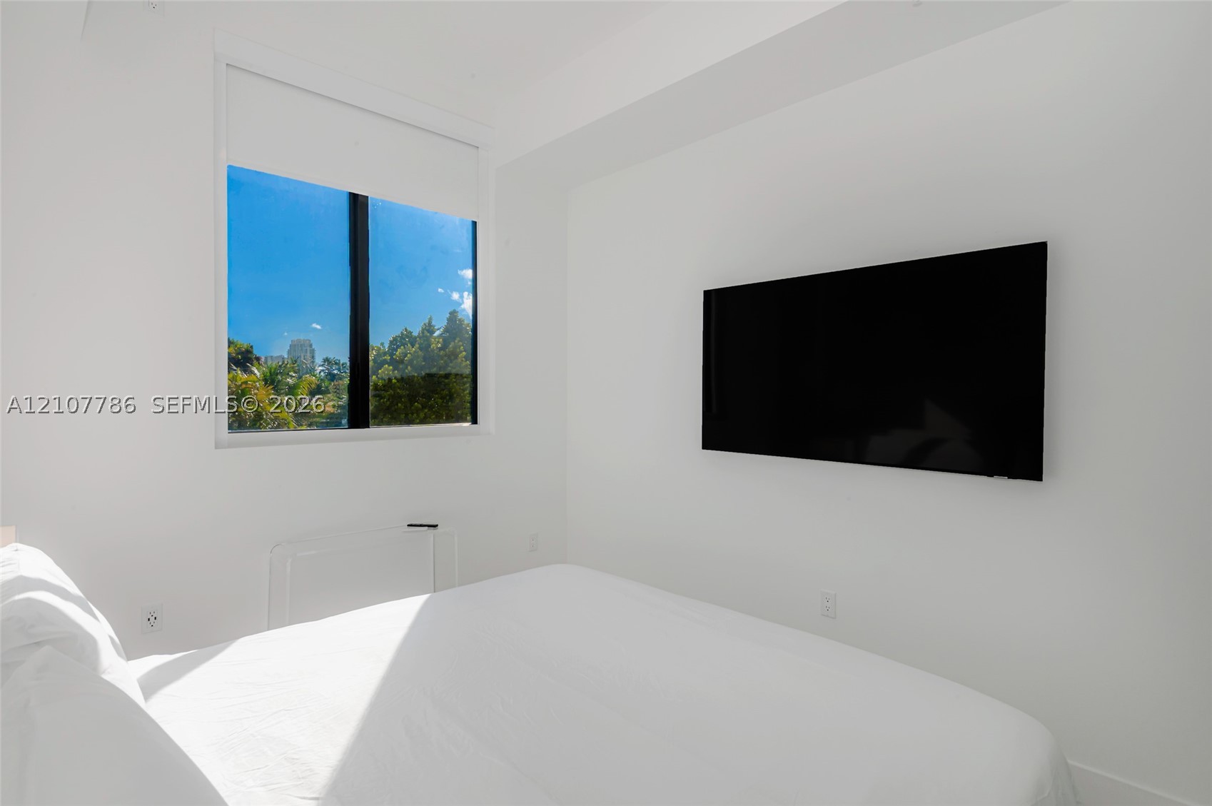 1030 15th St #214, Miami Beach FL 33139