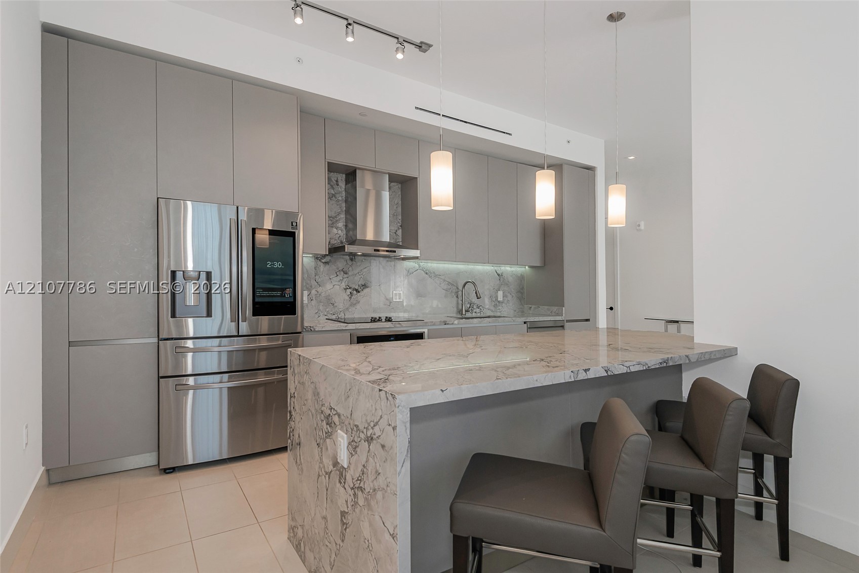 1030 15th St #214, Miami Beach FL 33139