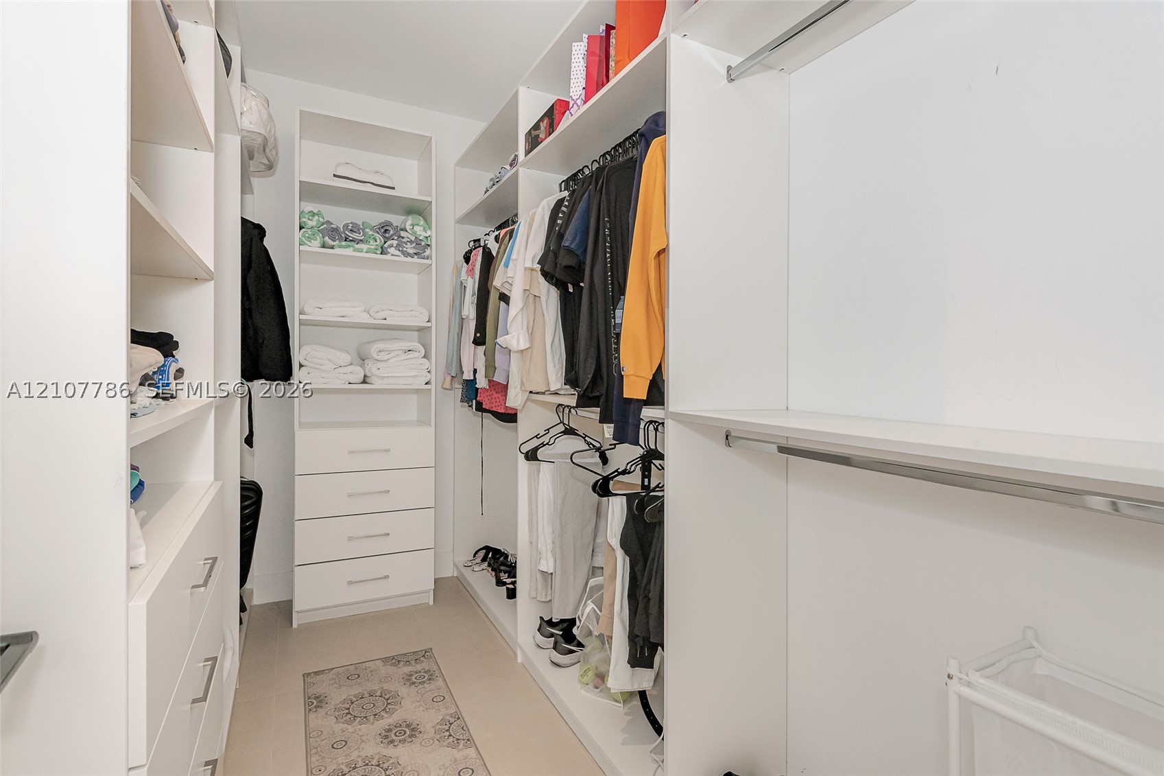 1030 15th St #214, Miami Beach FL 33139