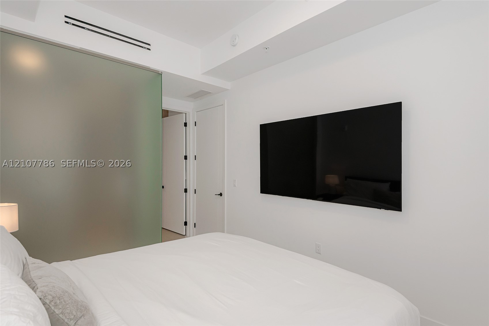 1030 15th St #214, Miami Beach FL 33139