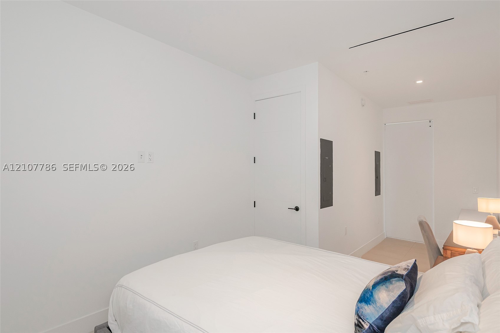 1030 15th St #214, Miami Beach FL 33139