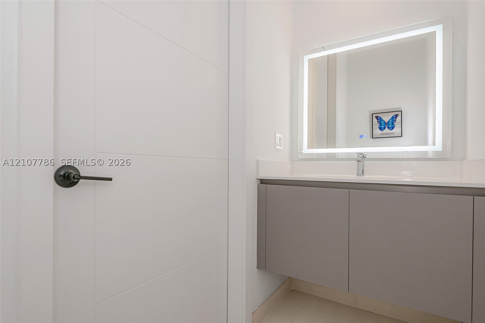 1030 15th St #214, Miami Beach FL 33139