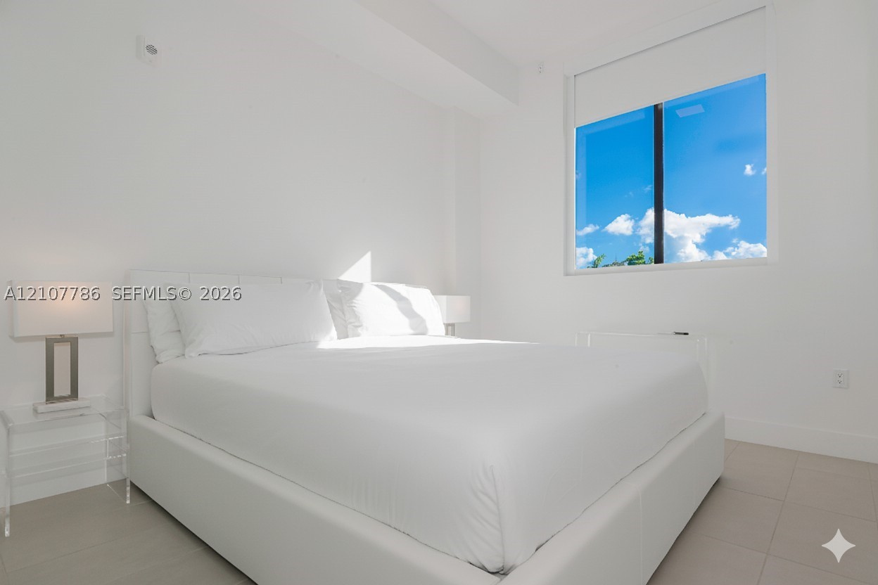 1030 15th St #214, Miami Beach FL 33139