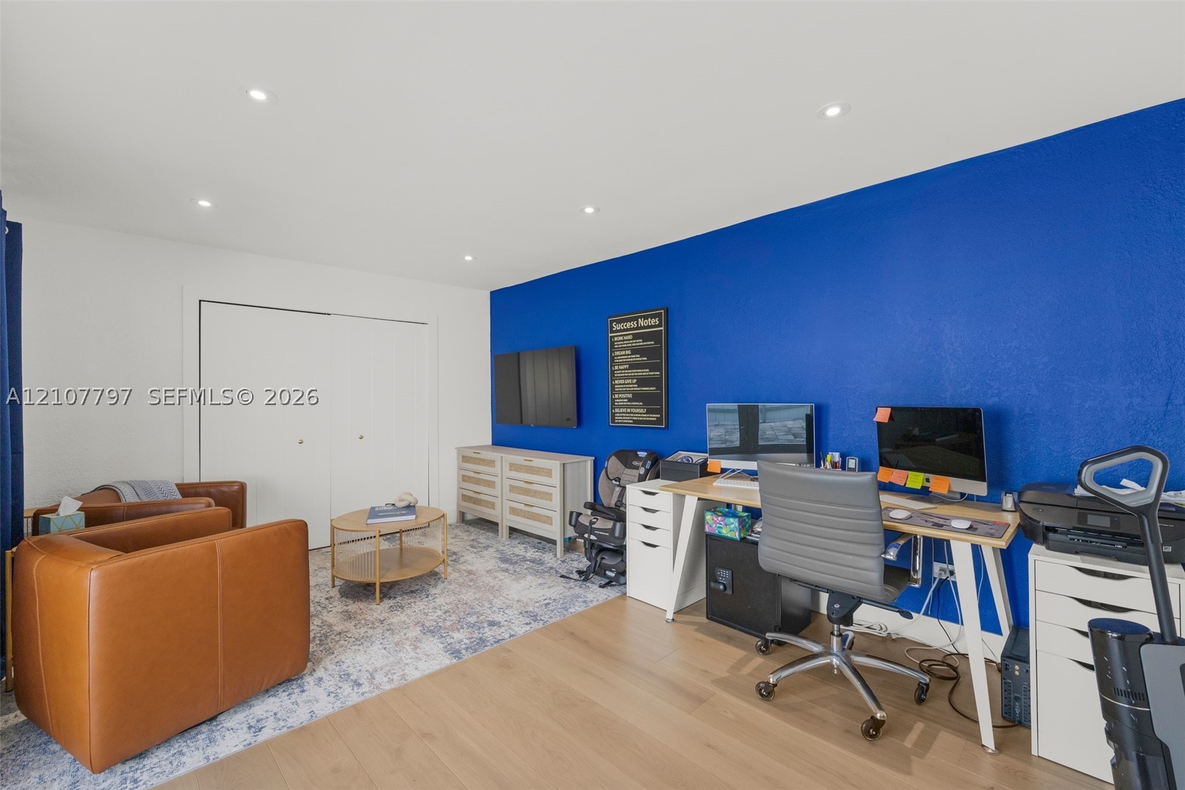 941 NW 40th Ave, Miami FL 33126