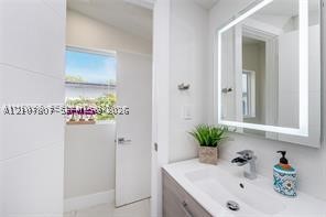 231 NW 44th St #0, Miami FL 33127