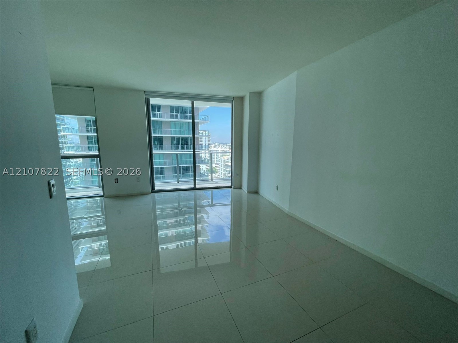 1100 S Miami Ave #1806, Miami FL 33130