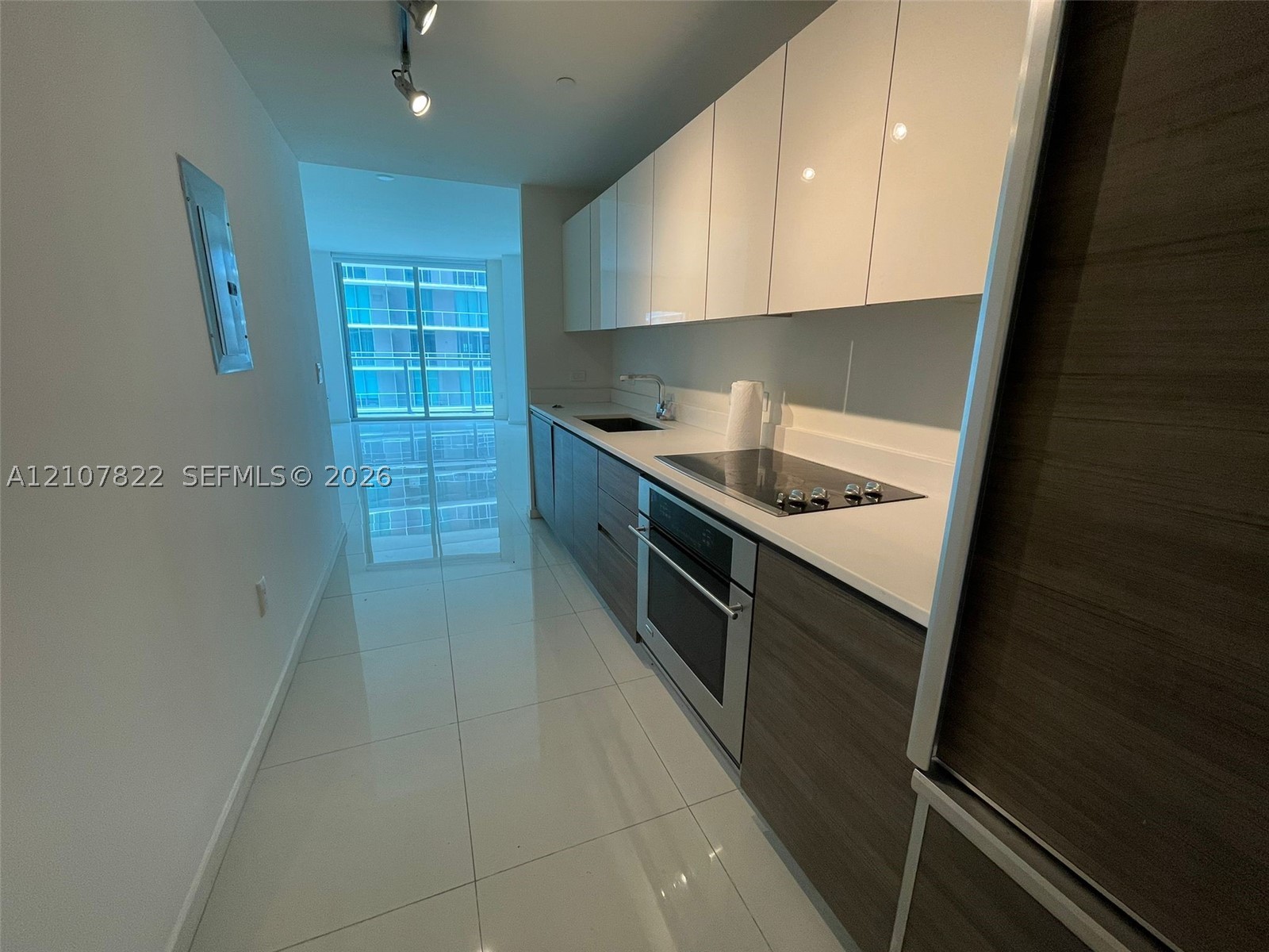 1100 S Miami Ave #1806, Miami FL 33130