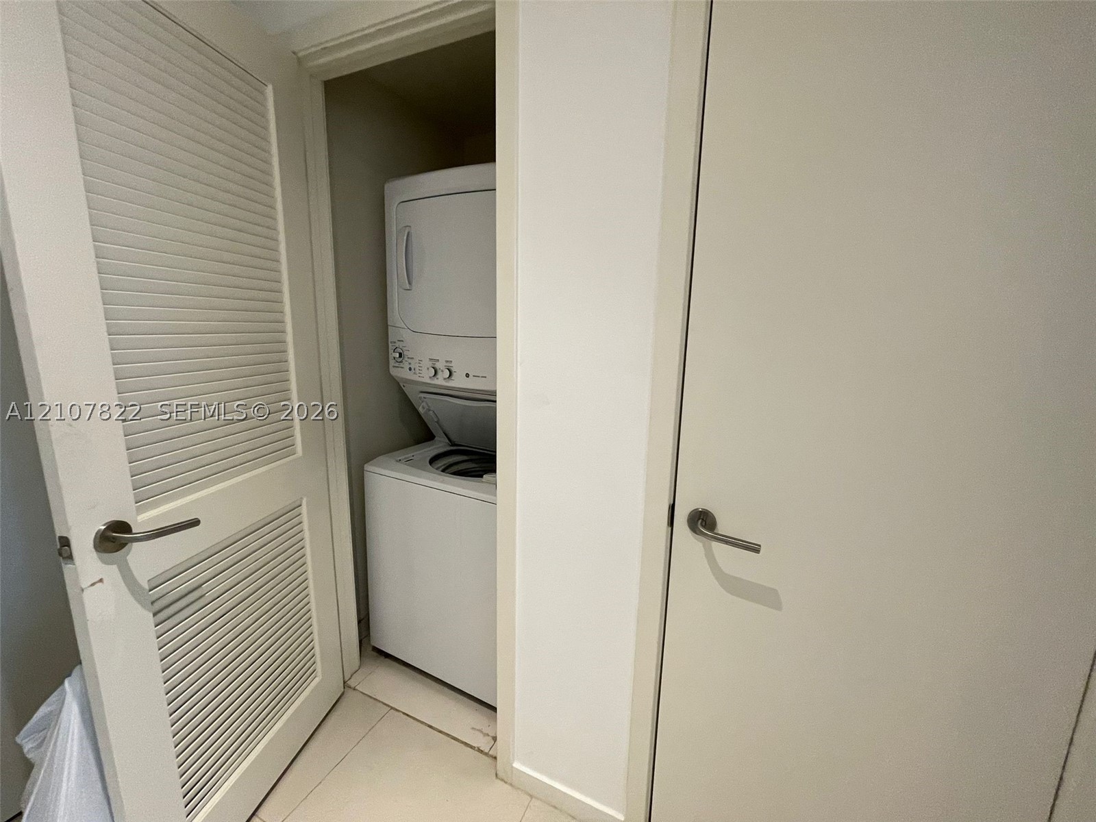 1100 S Miami Ave #1806, Miami FL 33130