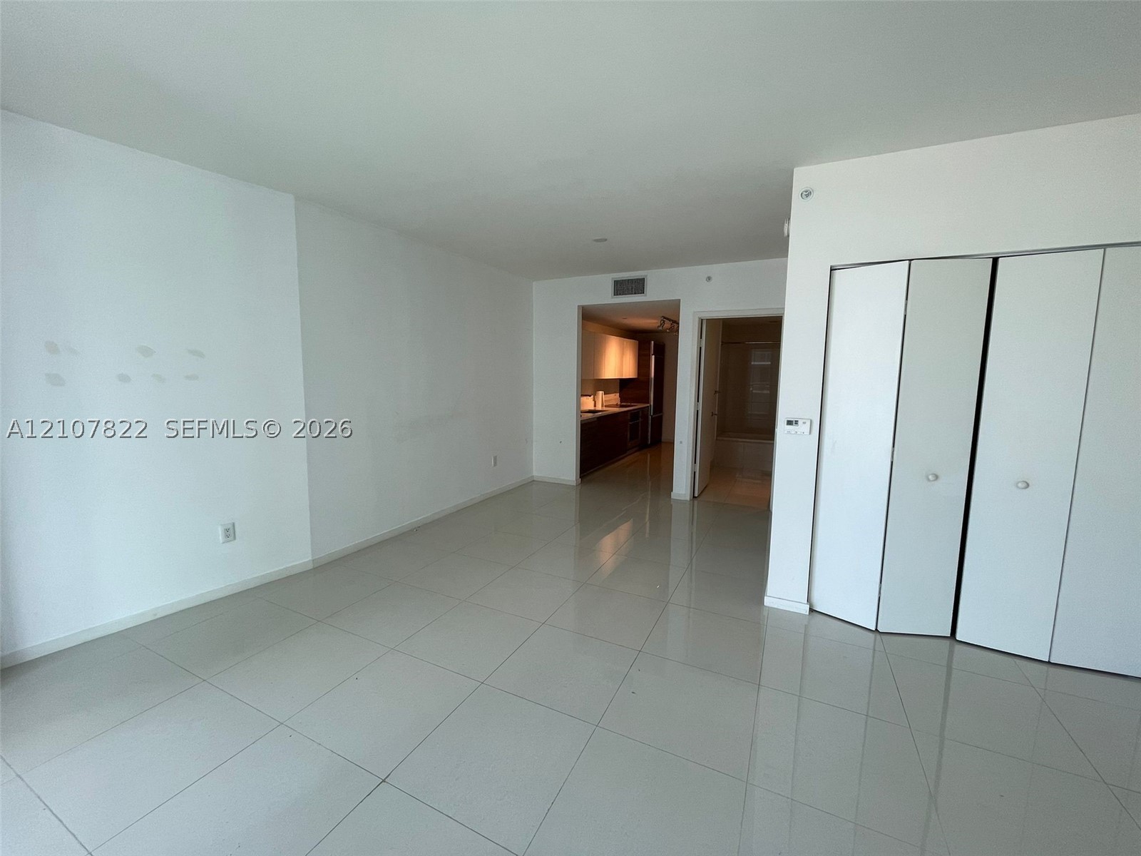 1100 S Miami Ave #1806, Miami FL 33130
