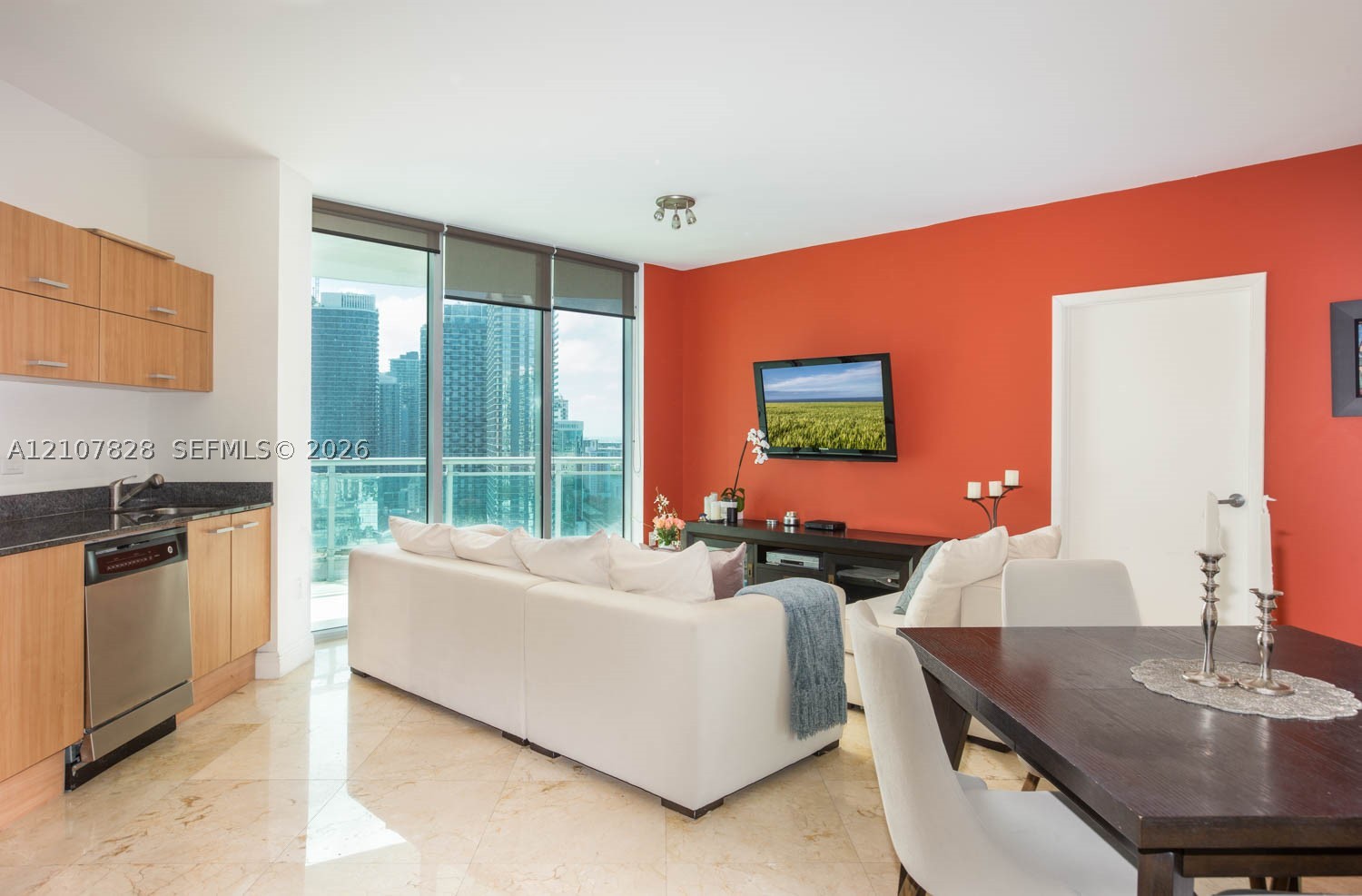 350 S Miami Ave #3014, Miami FL 33130
