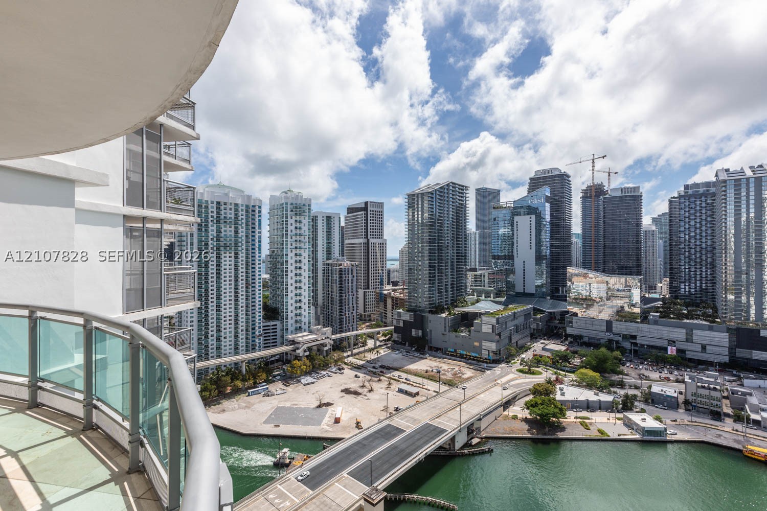 350 S Miami Ave #3014, Miami FL 33130