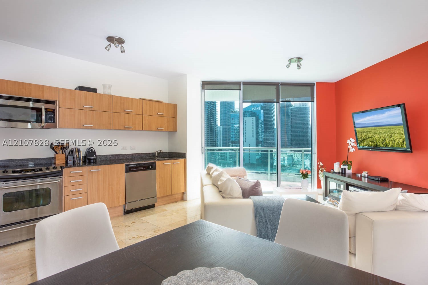 350 S Miami Ave #3014, Miami FL 33130