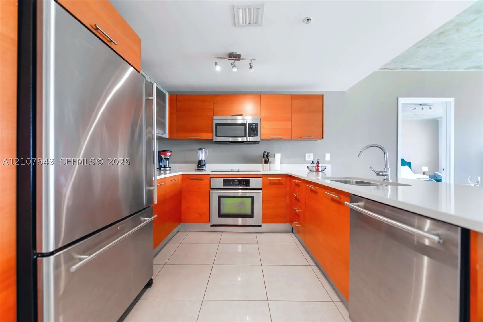 3250 NE 1st Ave #1005, Miami FL 33137