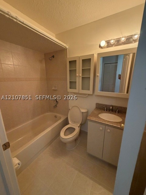 15800 SW 92nd Ave #11B, Palmetto Bay FL 33157
