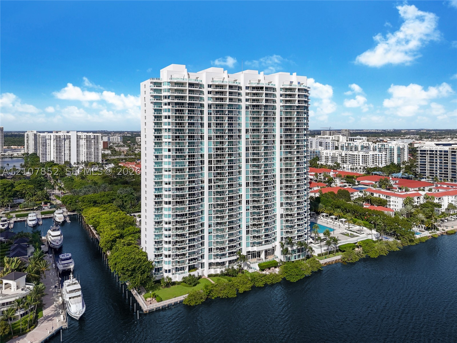 3201 NE 183rd St #301, Aventura FL 33160