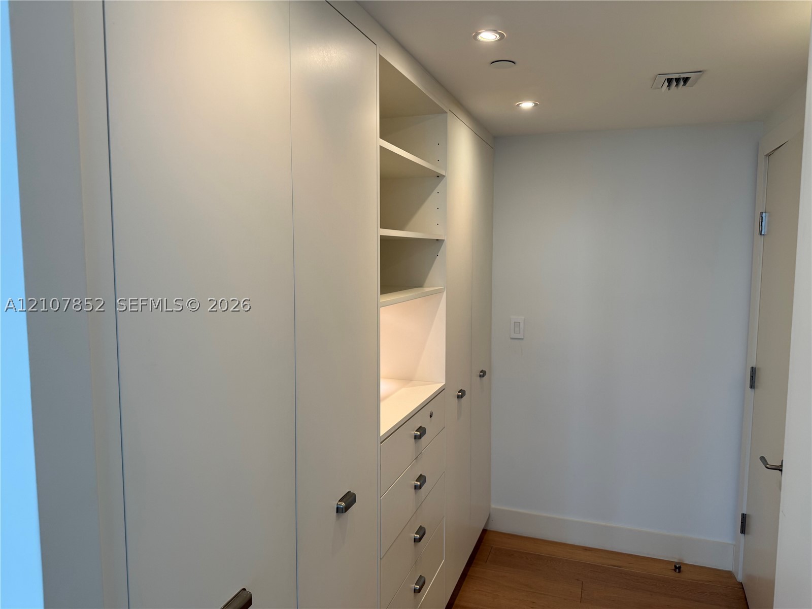 3201 NE 183rd St #301, Aventura FL 33160
