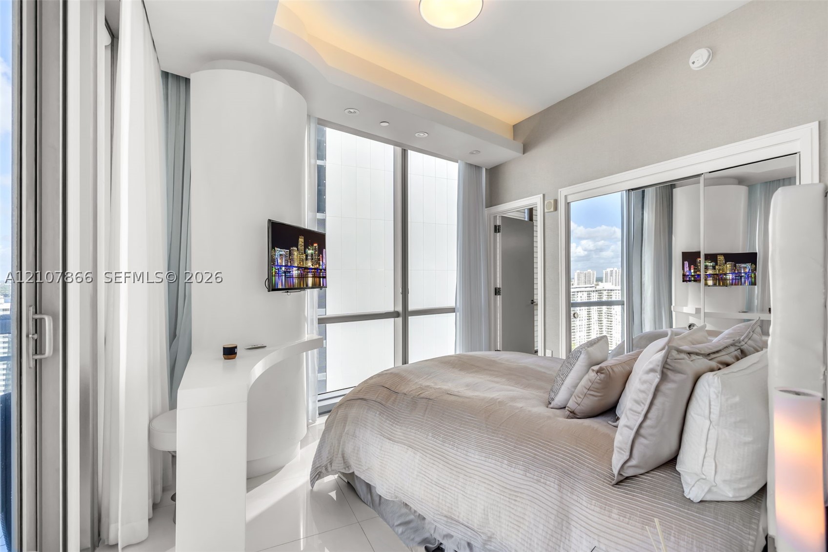 17121 Collins Ave #2608, Sunny Isles Beach FL 33160