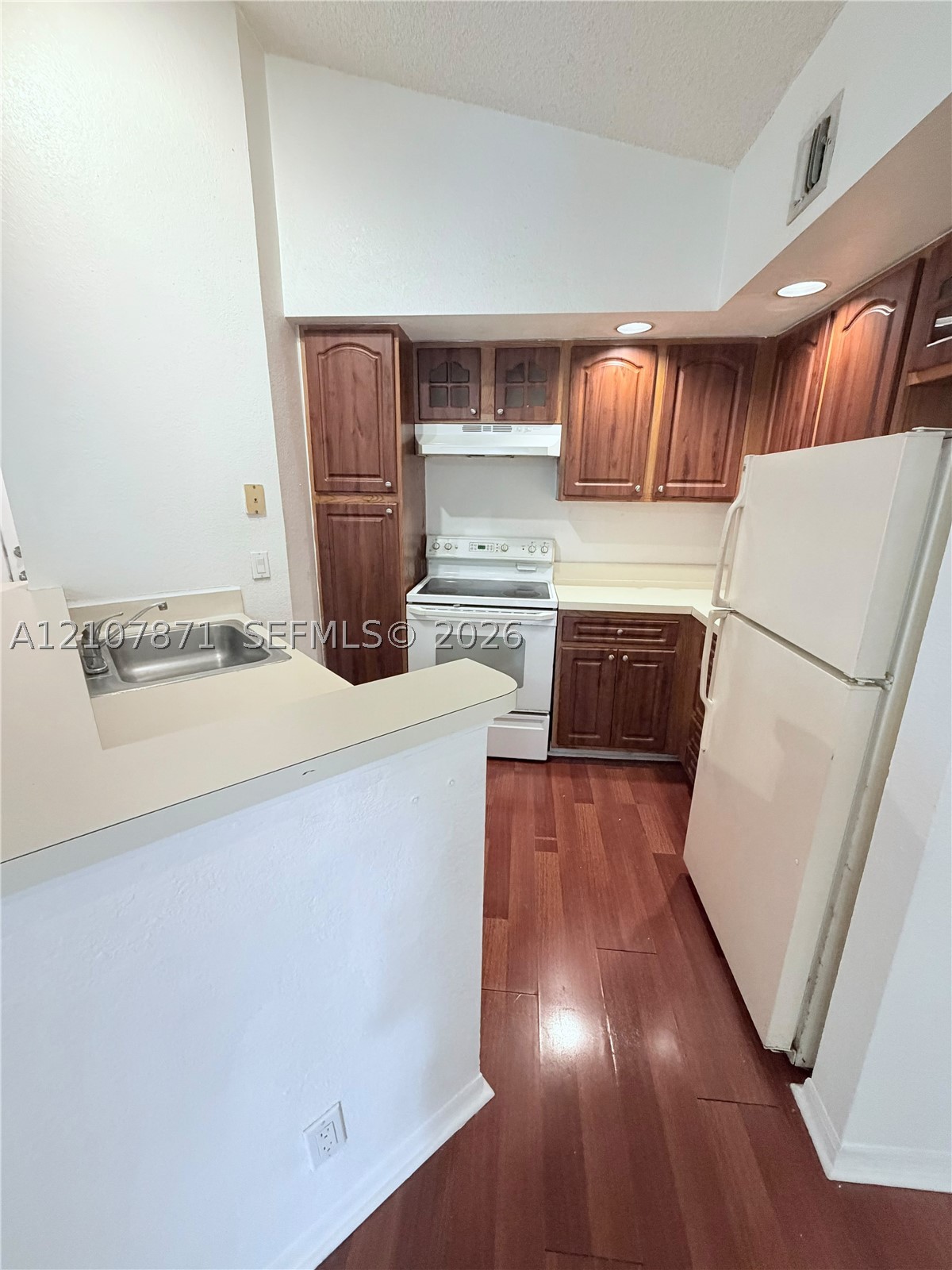 3450 N Pinewalk Dr N #438, Margate FL 33063