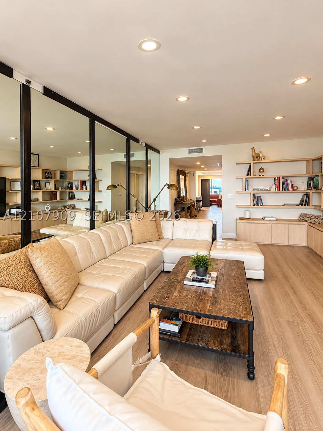 791 Crandon Blvd #1001, Key Biscayne FL 33149