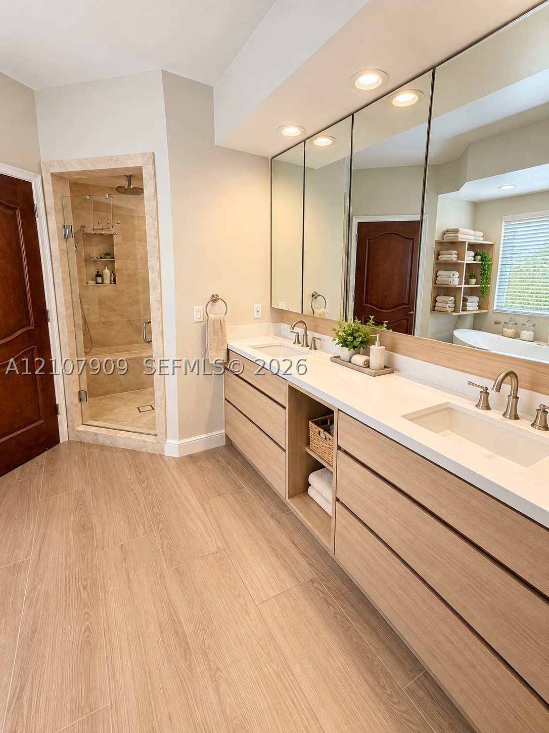 791 Crandon Blvd #1001, Key Biscayne FL 33149