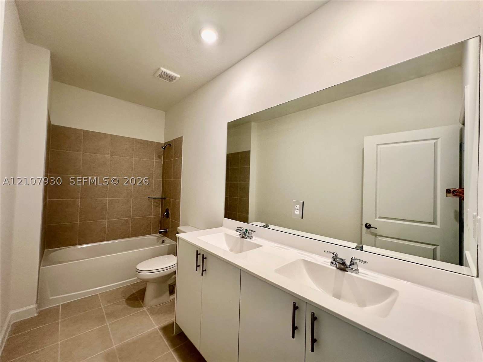 2464 SE 29 Drive #., Homestead FL 33035