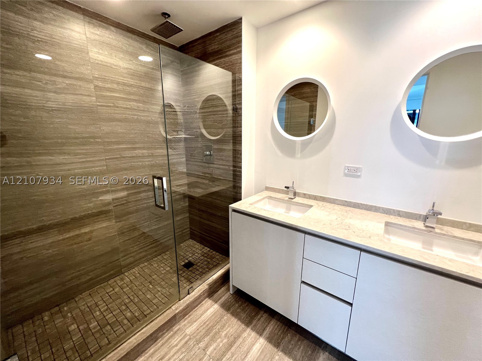 1010 Brickell Ave #3508, Miami FL 33131