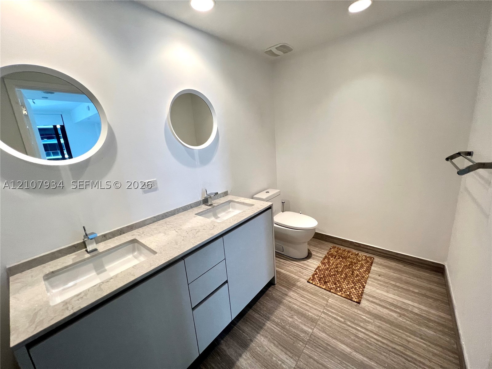 1010 Brickell Ave #3508, Miami FL 33131