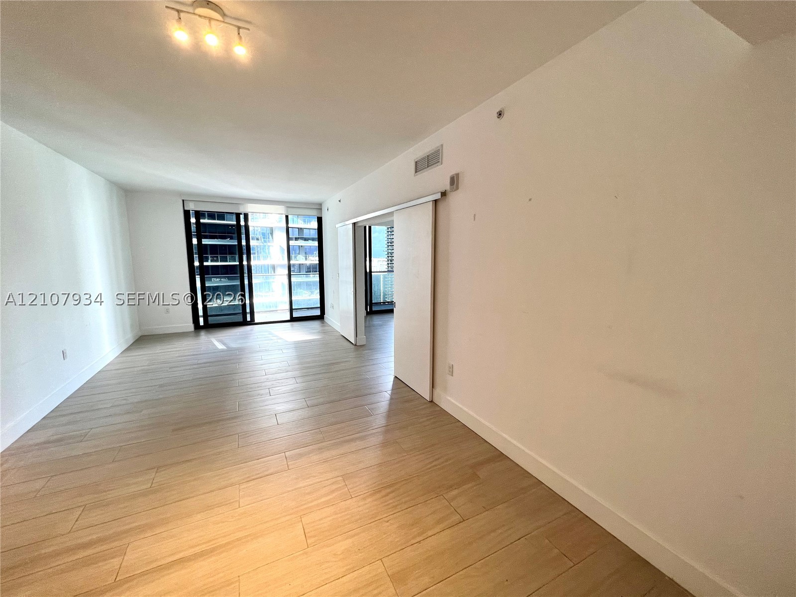 1010 Brickell Ave #3508, Miami FL 33131