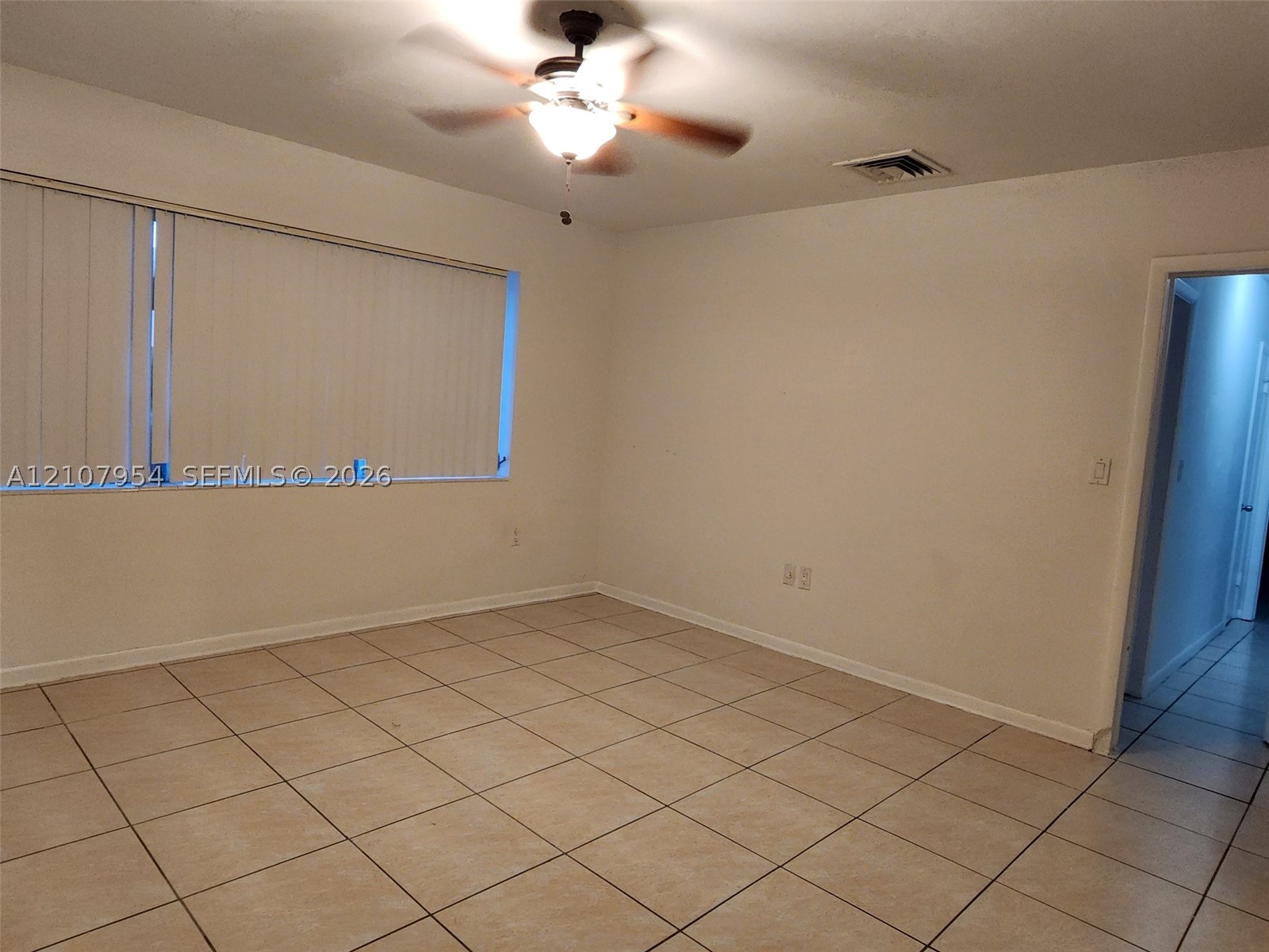 7105 SW 84th Ave, Miami FL 33143