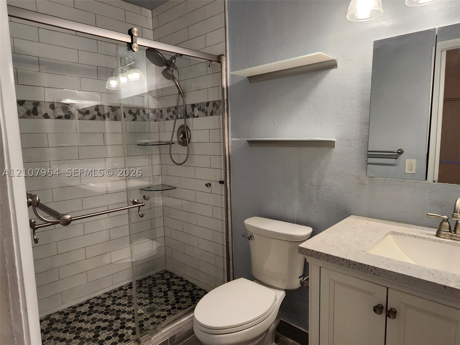 7105 SW 84th Ave, Miami FL 33143