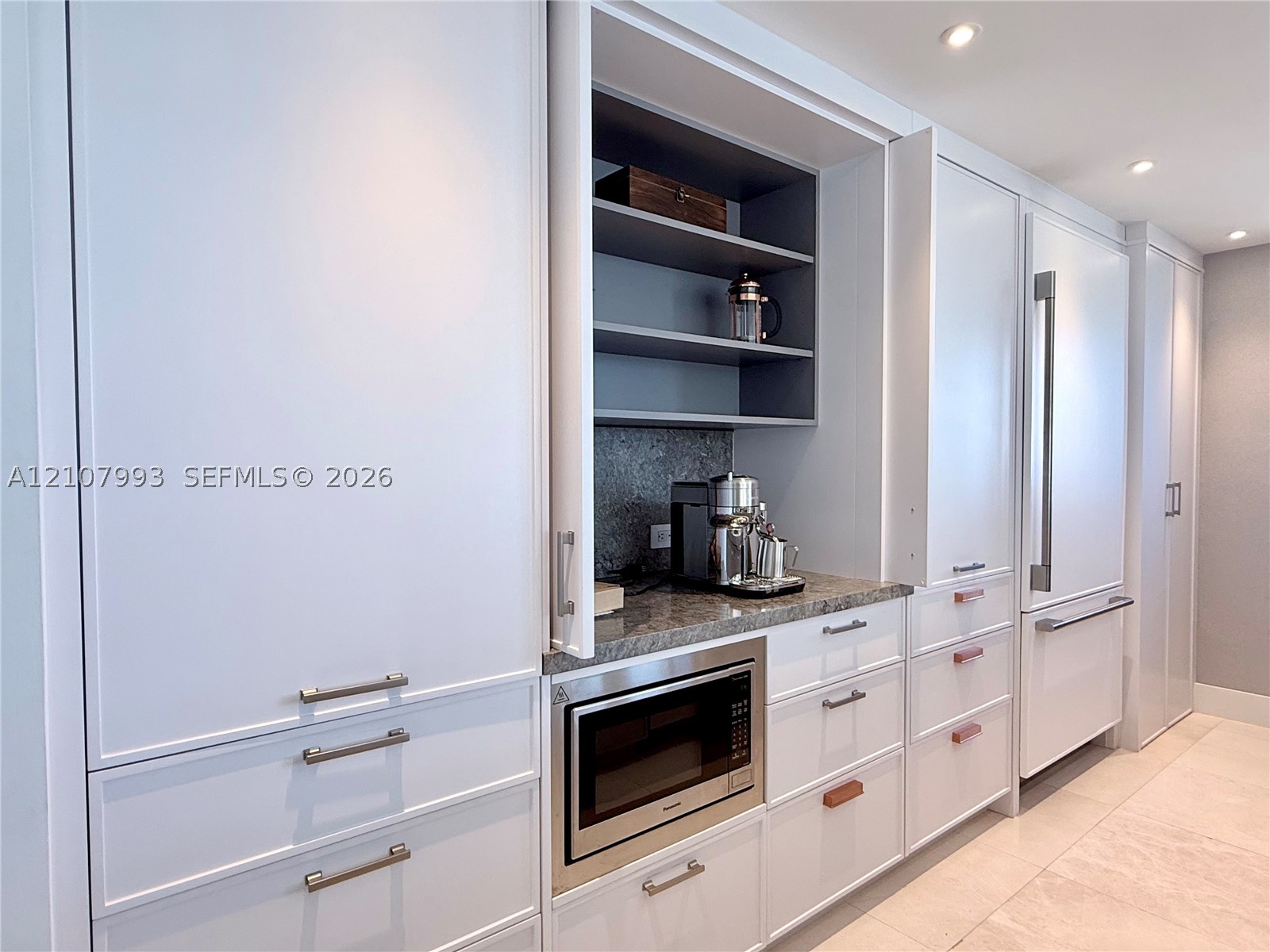 10275 Collins Ave #1110, Bal Harbour FL 33154
