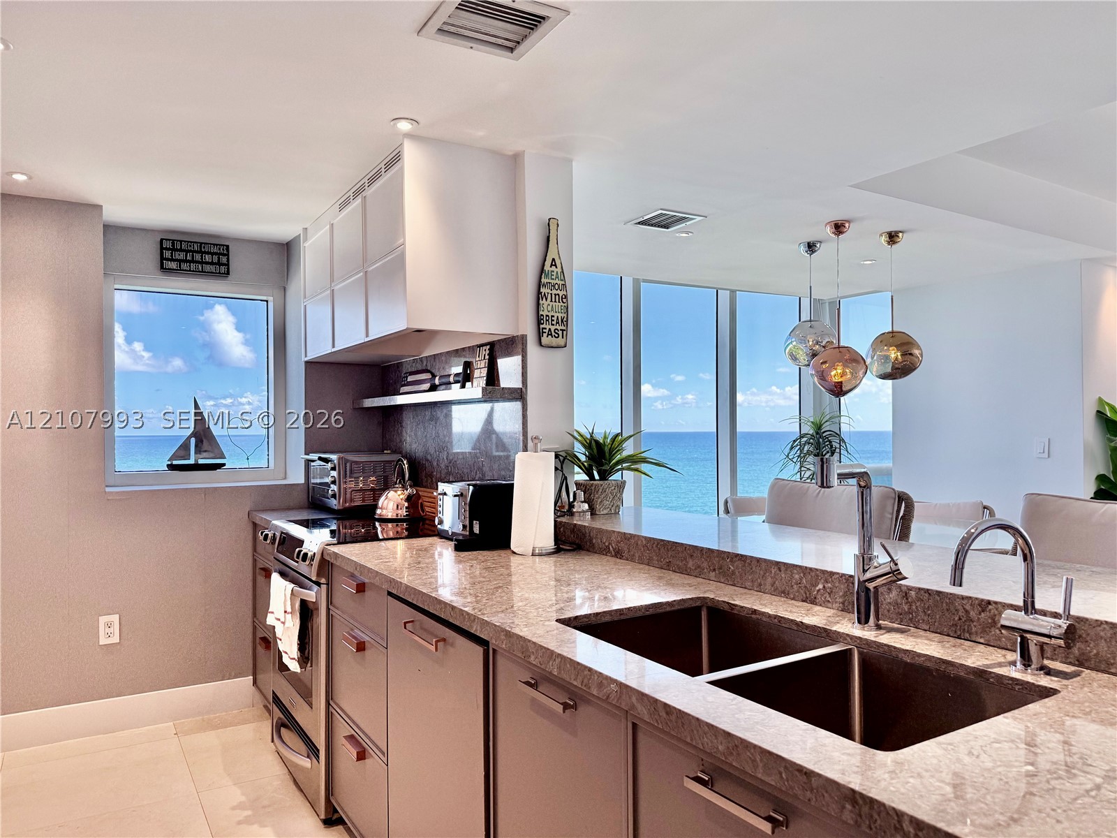 10275 Collins Ave #1110, Bal Harbour FL 33154