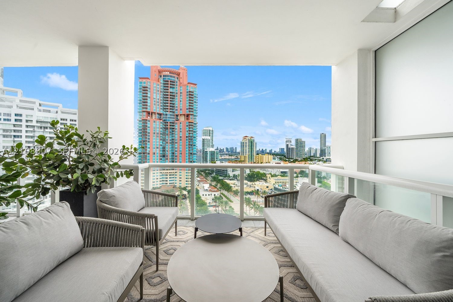 50 S Pointe Dr #1805, Miami Beach FL 33139