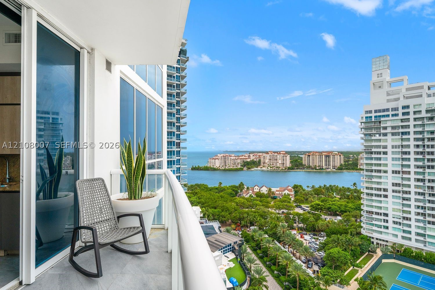 50 S Pointe Dr #1805, Miami Beach FL 33139