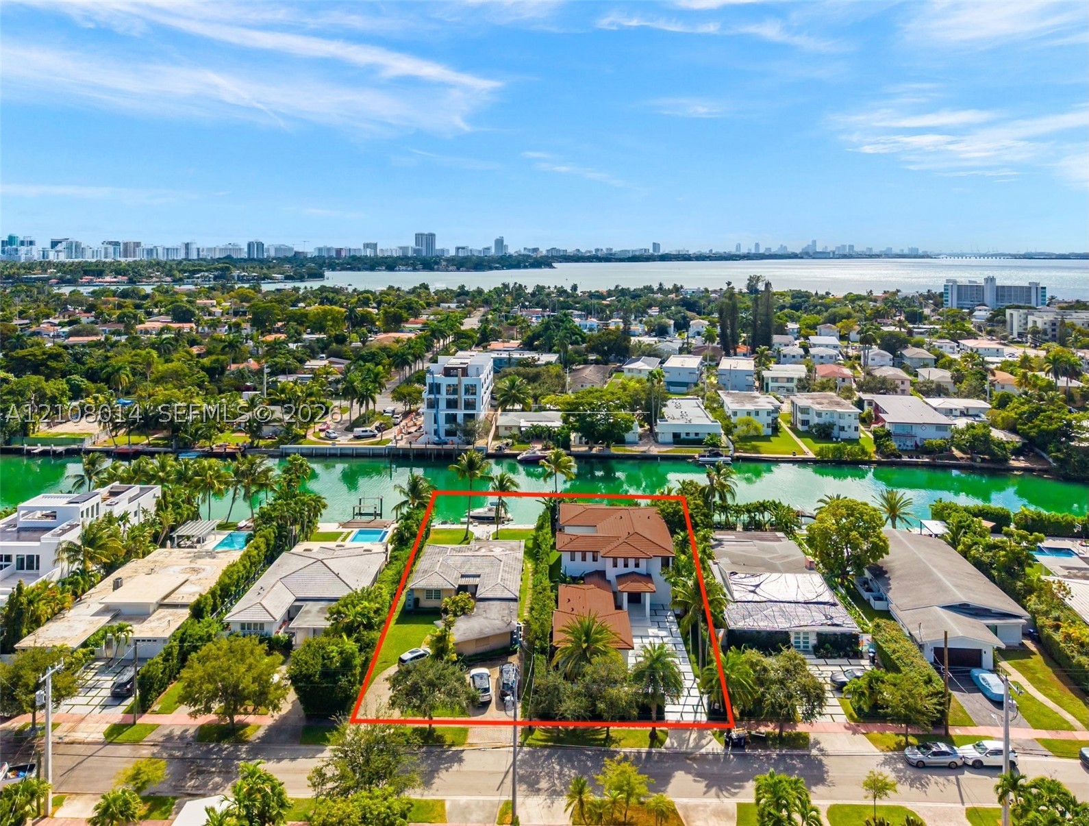 710 + 700 S Shore, Miami FL 33141