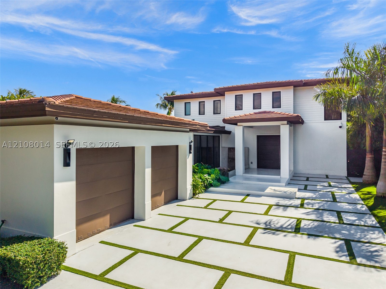 710 + 700 S Shore, Miami FL 33141