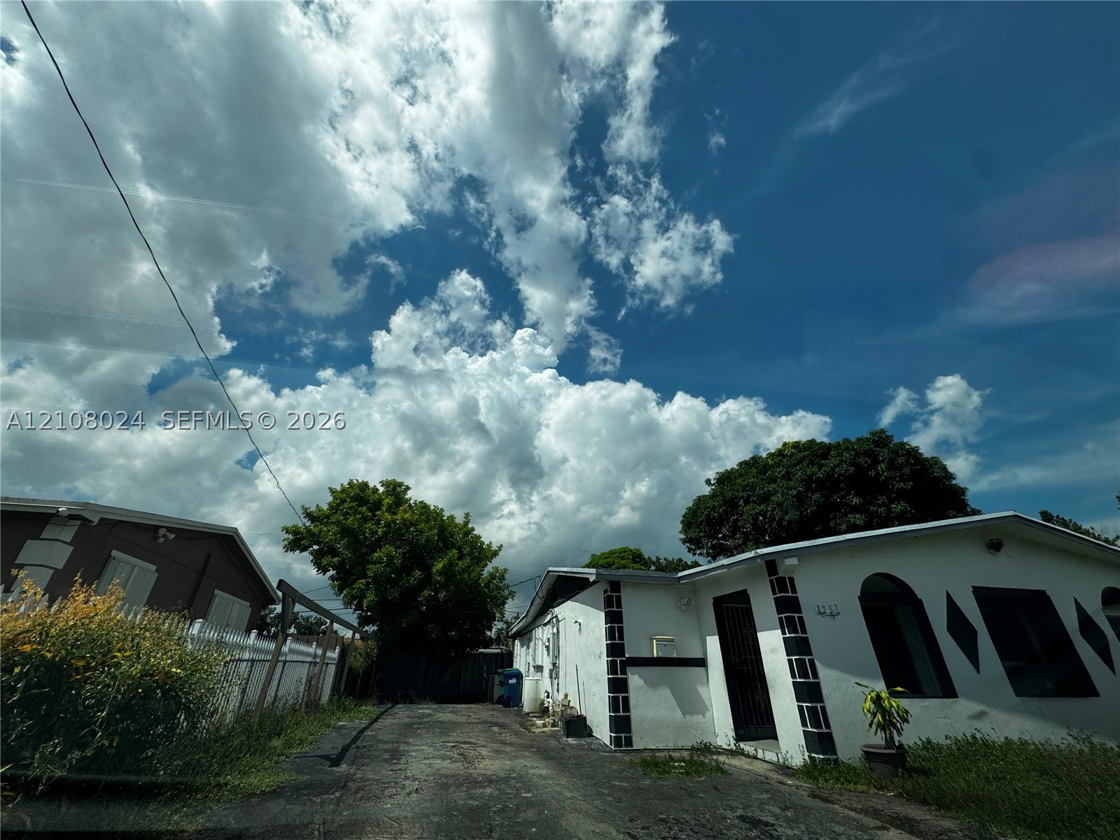 1251 NW 190th St #A, Miami Gardens FL 33169