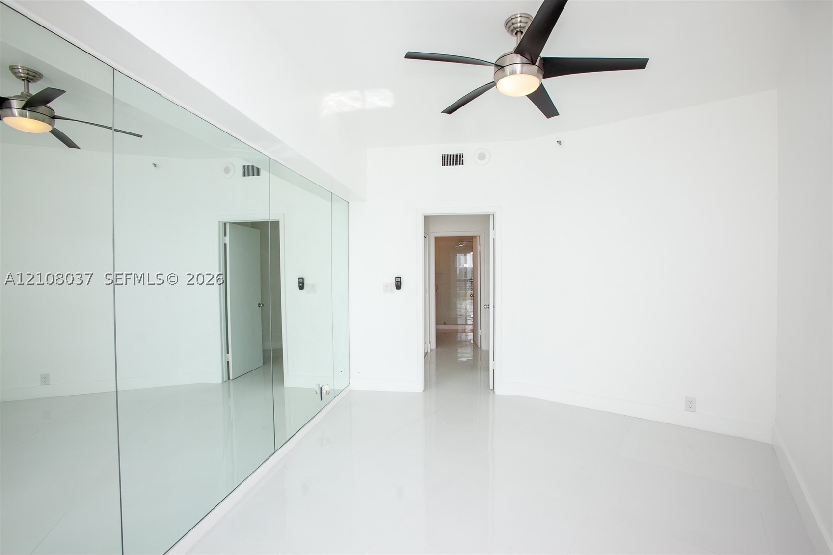 19101 Mystic Pointe Dr #PH 3, Aventura FL 33180