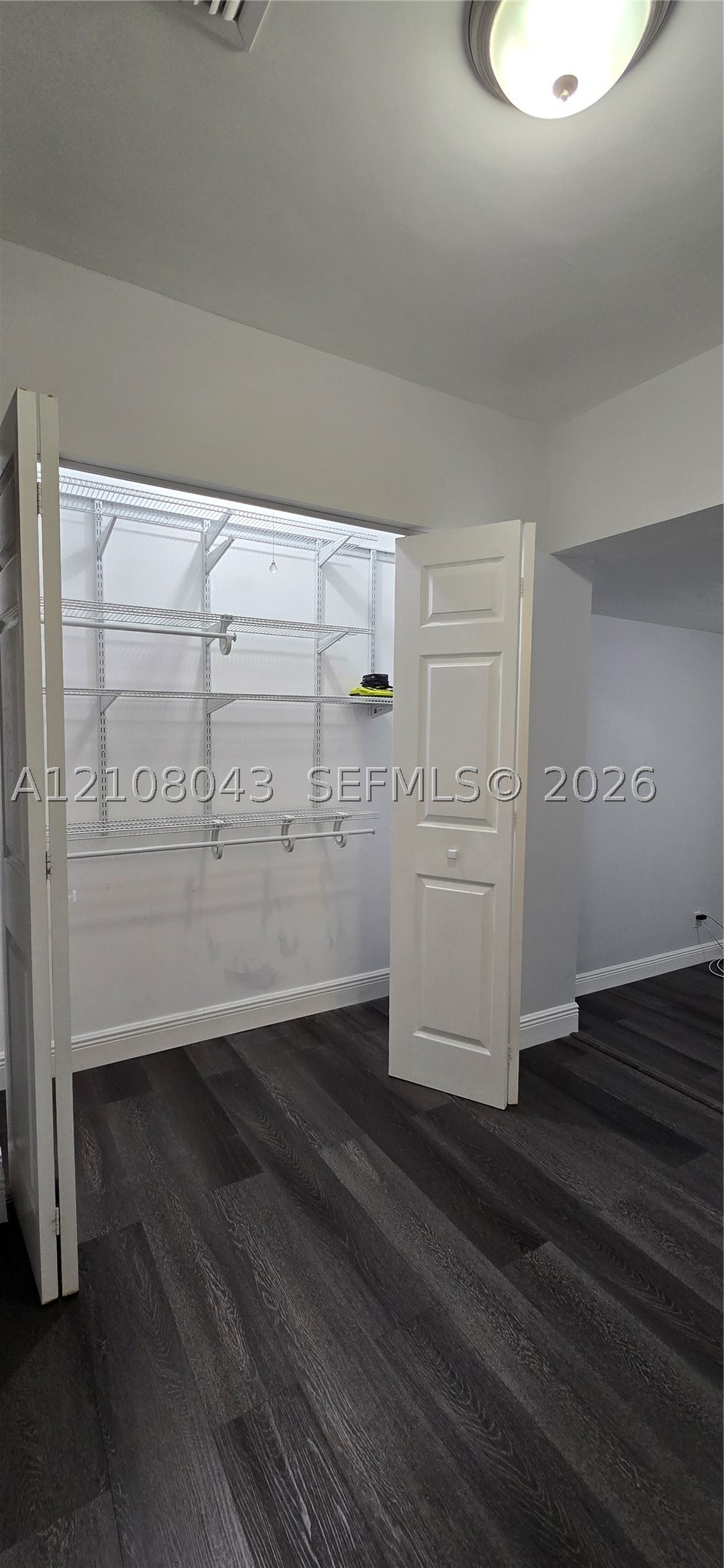 7176 SW 12th St #7176, Miami FL 33144