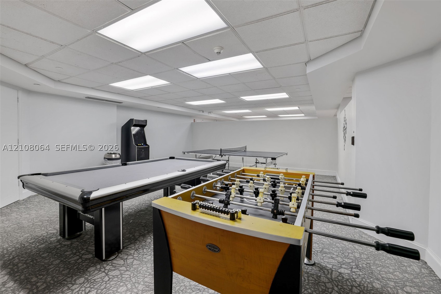 4775 Collins Ave #2408, Miami Beach FL 33140
