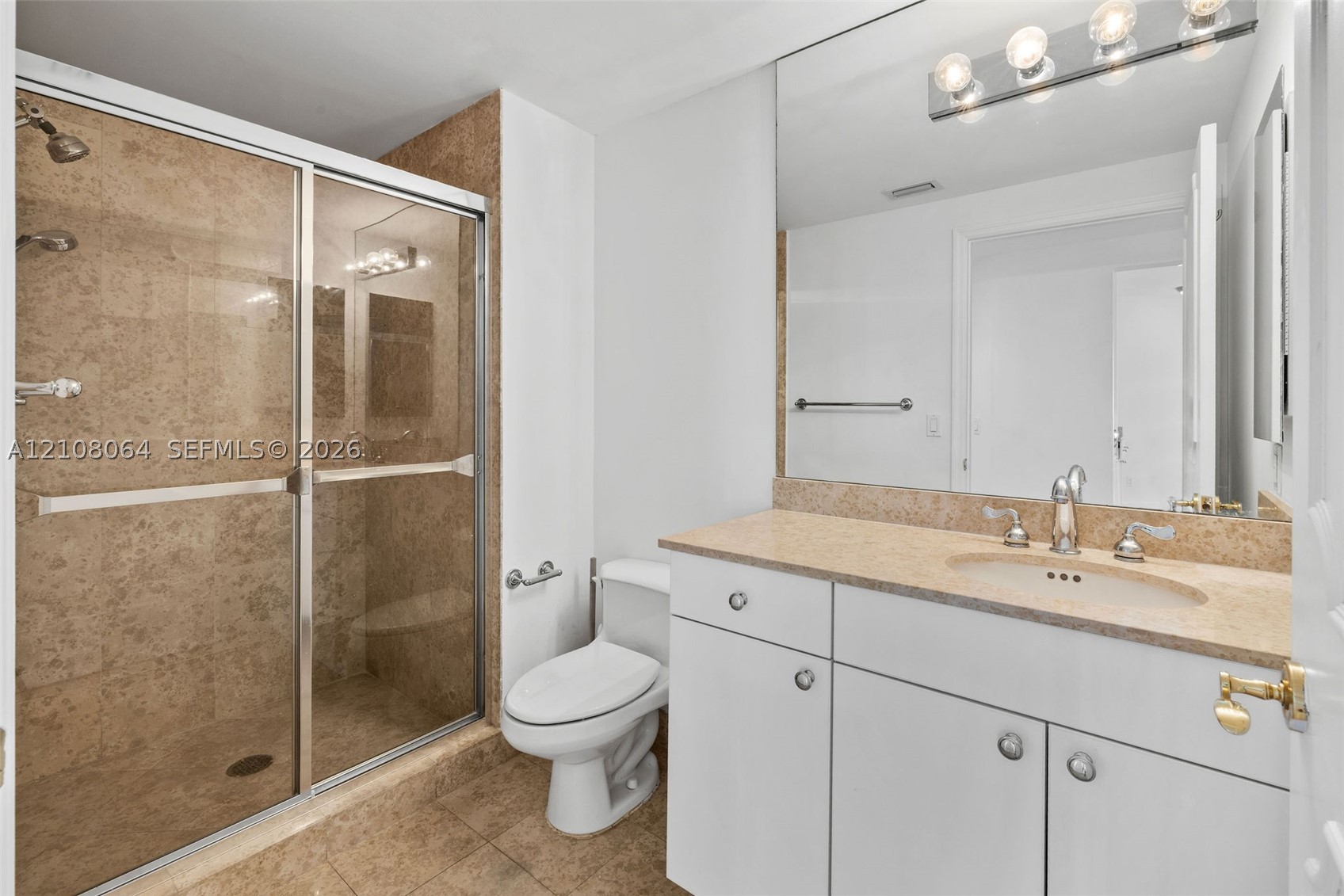 4775 Collins Ave #2408, Miami Beach FL 33140
