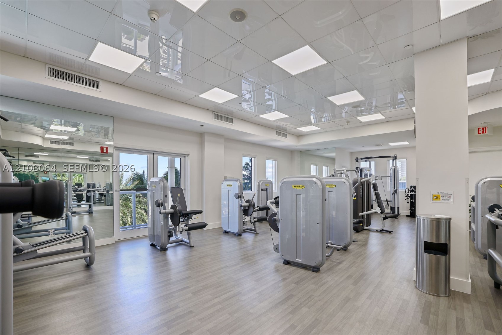 4775 Collins Ave #2408, Miami Beach FL 33140