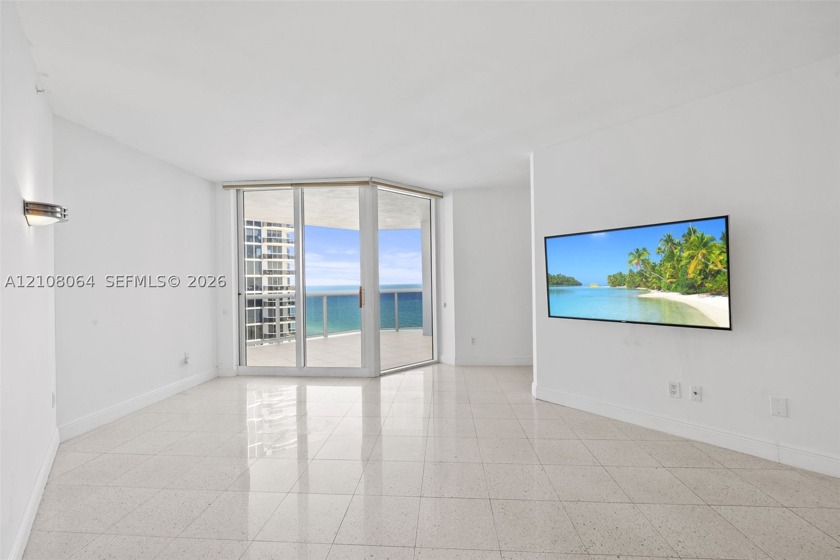 4775 Collins Ave #2408, Miami Beach FL 33140