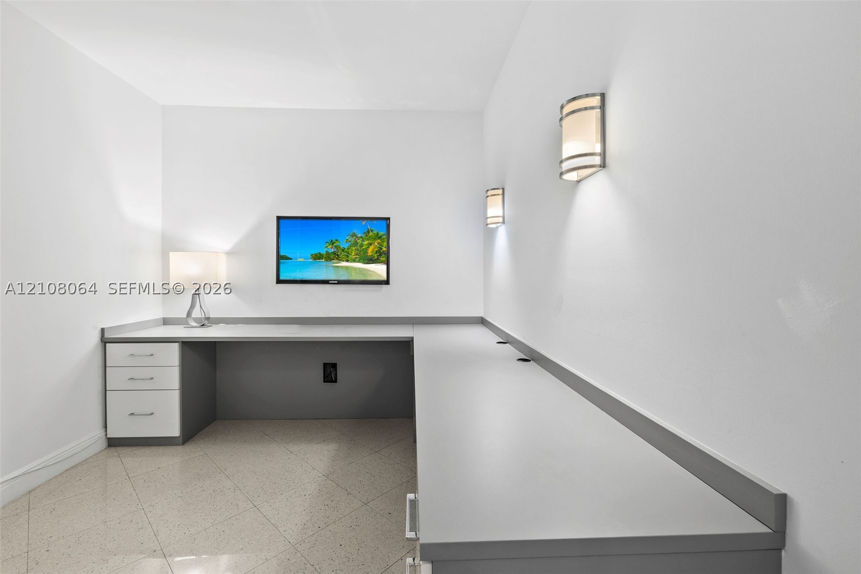 4775 Collins Ave #2408, Miami Beach FL 33140