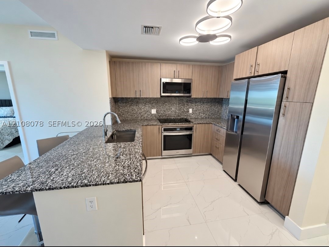 5350 NW 84th Ave #405, Doral FL 33166